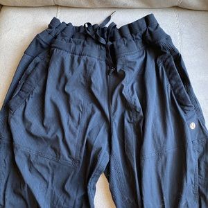 LuluLemon Studio Pants
